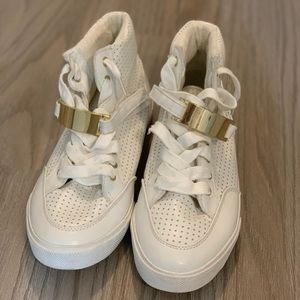 Just fab white leather sneakers with gold detail